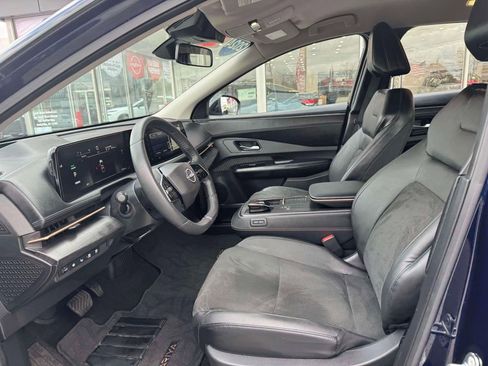Certified 2024 Nissan Ariya AWD image 15