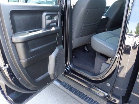 Used 2022 RAM 1500 Express w/ Wheel & Sound Group AWD/4WD image 21