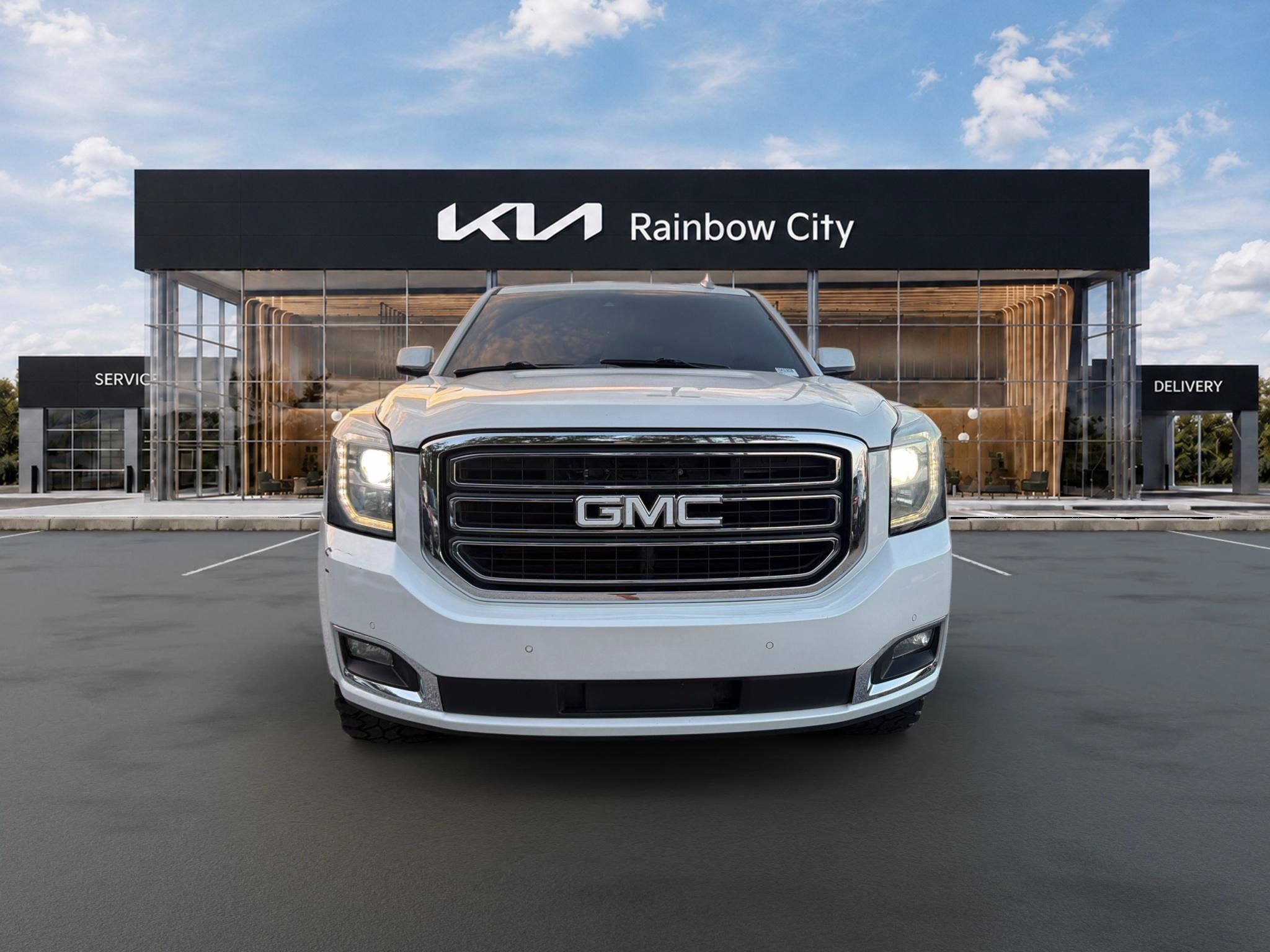 Used 2018 GMC Yukon SLT w/ Open Road Package RWD image 2
