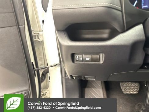 Used 2024 Toyota RAV4 XLE image 33