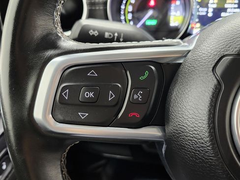 Used 2022 Jeep Wrangler Unlimited Sahara w/ Cold Weather Group image 37