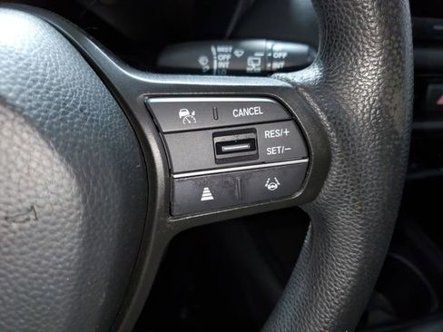 Used 2024 Honda HR-V LX image 14