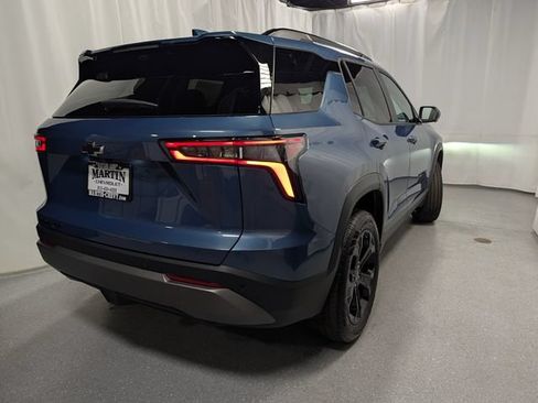 New 2027 Chevrolet Equinox LT w/ Convenience Package II AWD/4WD image 3