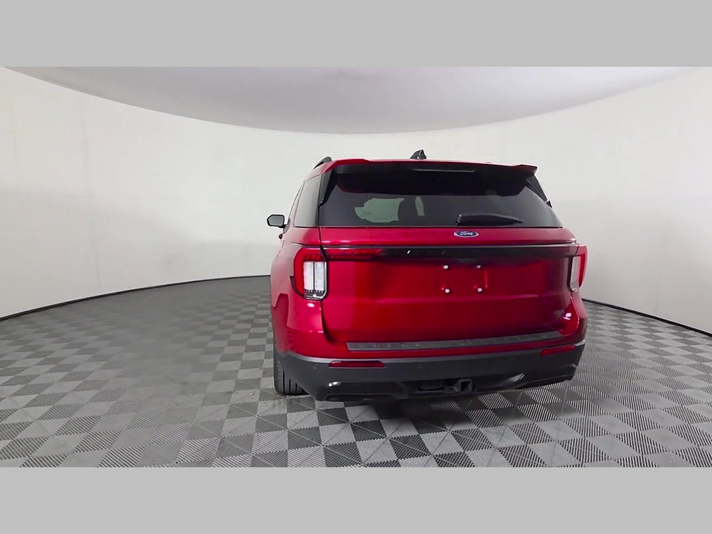 Used 2026 Ford Explorer ST-Line w/ ST-Line Street Pack RWD image 43