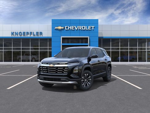 New 2027 Chevrolet Equinox LT w/ Convenience Package II AWD/4WD image 8