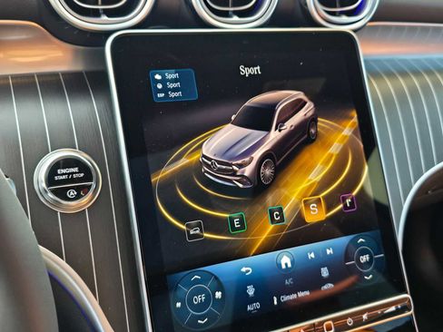 New 2026 Mercedes-Benz GLC 300 4MATIC image 35