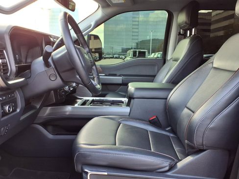 Used 2023 Ford F350 Lariat w/ Lariat Ultimate Package image 11