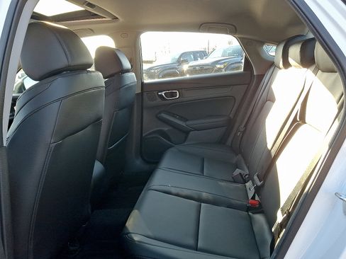 Used 2023 Acura Integra image 10