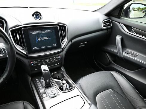 Used 2019 Maserati Ghibli S Q4 image 35
