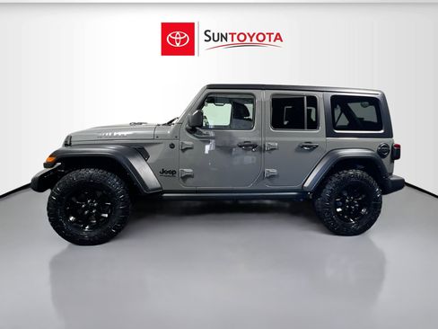 Used 2021 Jeep Wrangler Unlimited Sport AWD/4WD image 7