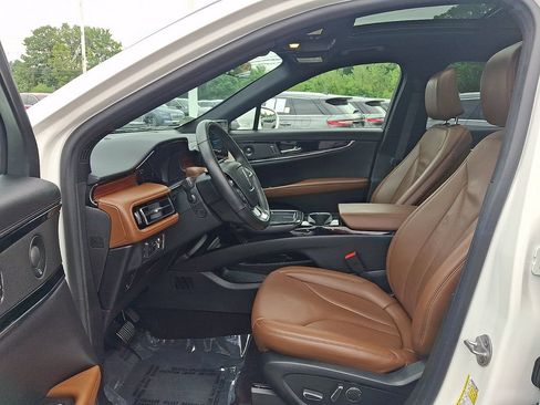 Certified 2022 Lincoln Nautilus Reserve w/ Equipment Group 201A AWD/4WD image 13