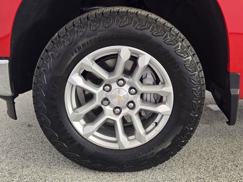 New 2026 Chevrolet Silverado 1500 LT image 13