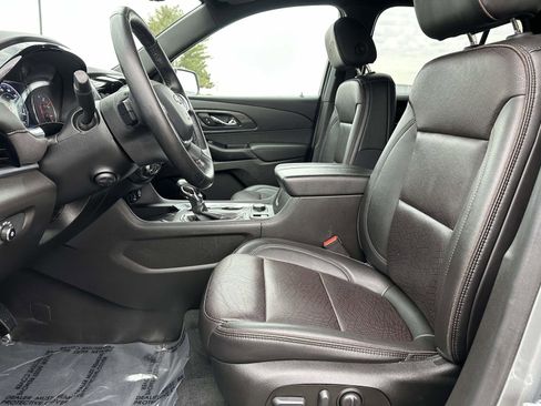 Used 2023 Chevrolet Traverse High Country w/ LPO, Floor Liner Package image 22