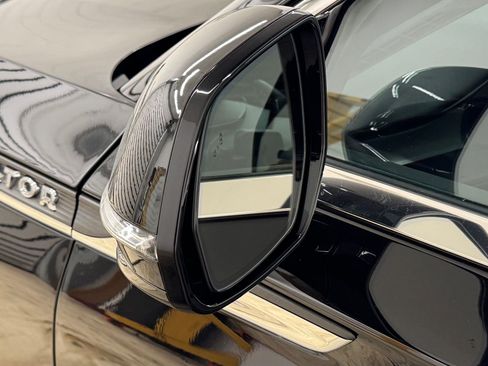 Used 2024 Lincoln Aviator AWD image 22