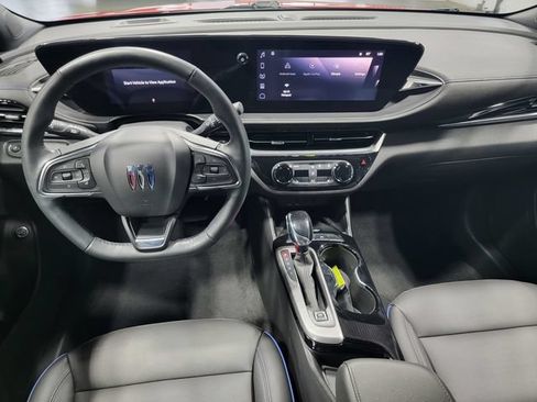 Certified 2024 Buick Envista Sport Touring w/ Convenience I Package FWD image 29