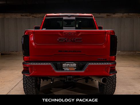 Used 2024 GMC Sierra 3500 AT4 w/ AT4 Premium Plus Package image 8