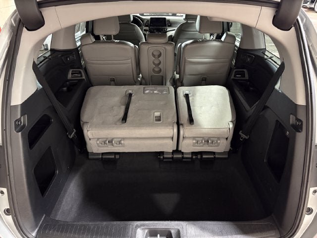 Used 2024 Honda Odyssey Touring image 7