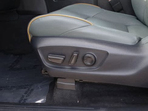 Used 2024 Toyota Tacoma 4x4 Double Cab Hybrid image 18