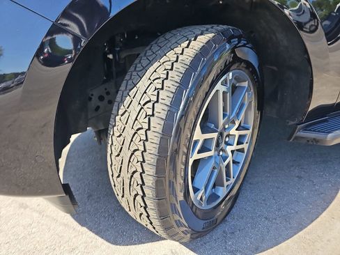 Used 2025 Ford Expedition Max Active image 37