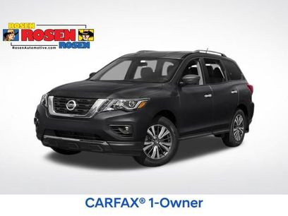 Used 2018 Nissan Pathfinder SL w/ Cargo Package