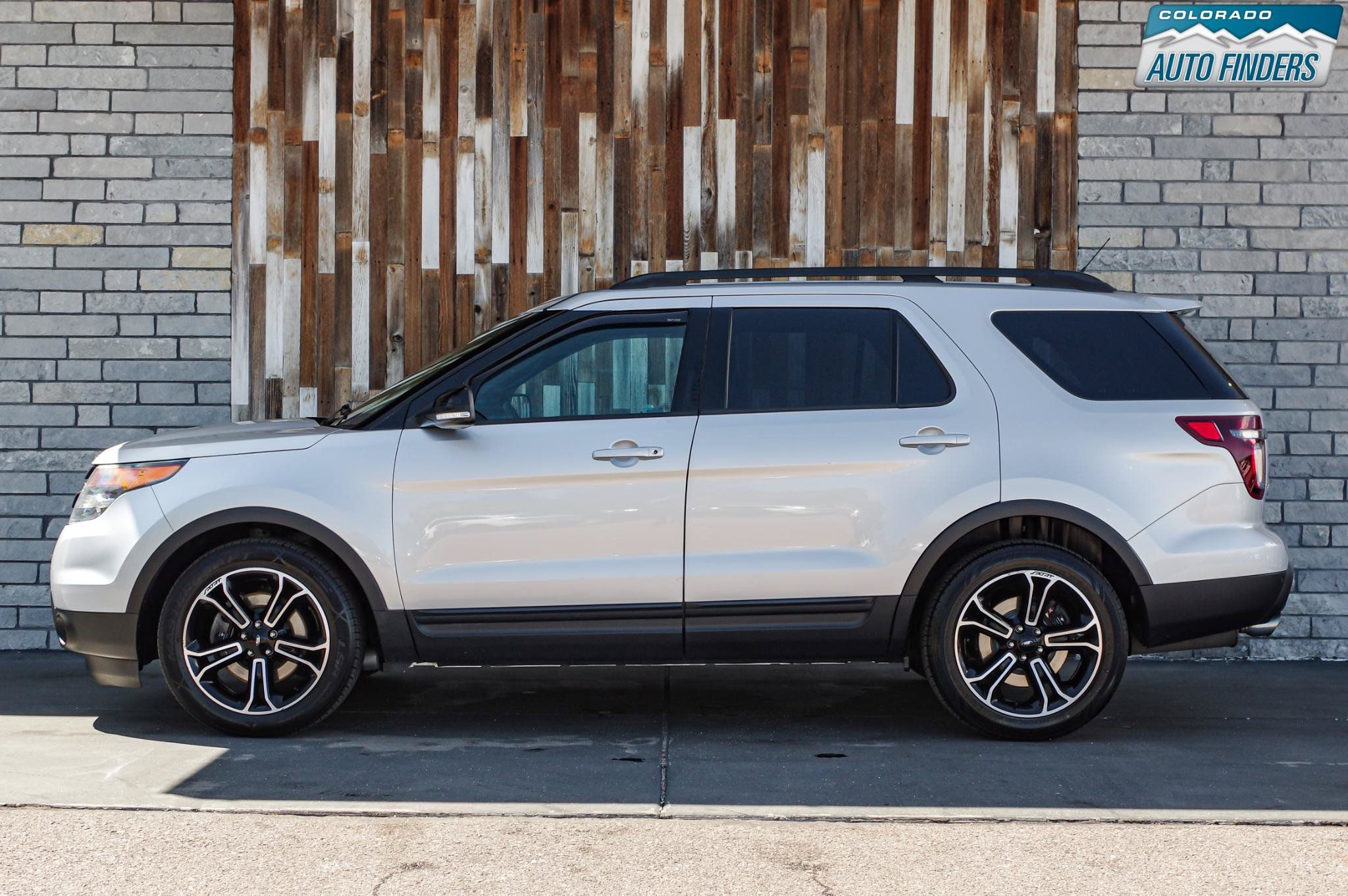 Used 2015 Ford Explorer Sport w/ Equipment Group 401A AWD/4WD image 3