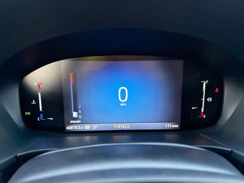 Used 2025 Ford Escape ST-Line image 19