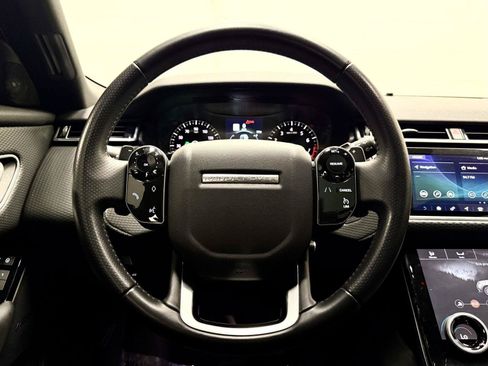 Used 2018 Land Rover Range Rover Velar S AWD/4WD image 21