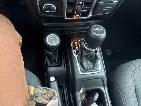 New 2026 Jeep Gladiator Sport image 24