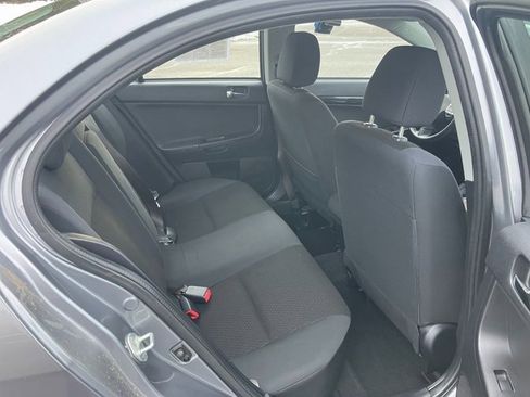 Used 2016 Mitsubishi Lancer ES image 18