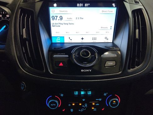 Used 2017 Ford Escape Titanium AWD/4WD image 25