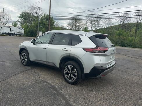 Used 2023 Nissan Rogue SV w/ SV Premium B Package AWD/4WD image 8