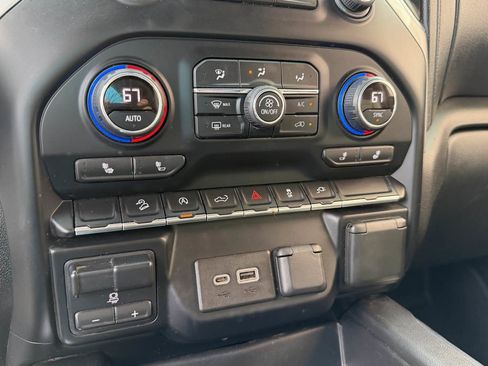 Used 2020 Chevrolet Silverado 1500 LT Trail Boss AWD/4WD image 27
