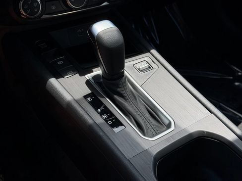 New 2026 Nissan Kicks S FWD image 27