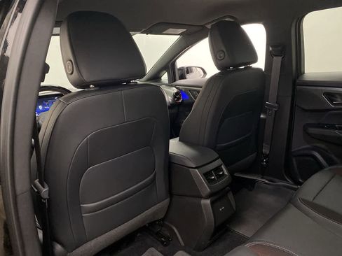 Used 2024 Chevrolet Equinox EV RS image 15