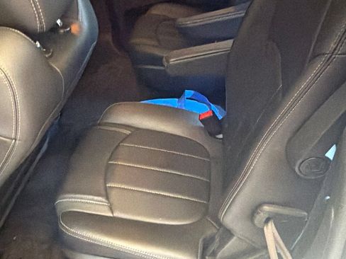 Used 2017 Chevrolet Traverse Premier FWD image 6