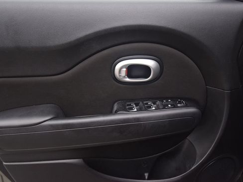 Used 2019 Kia Soul w/ Option Group 020 FWD image 20