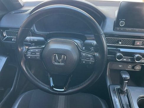 Used 2022 Honda Civic Sport image 16