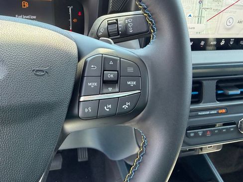 New 2026 Ford Maverick Lobo AWD/4WD image 28