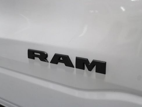New 2026 RAM 1500 4x4 Crew Cab image 43