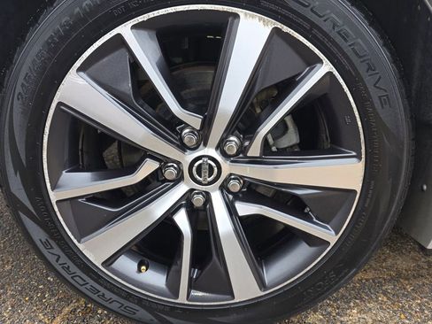 Used 2020 Nissan Maxima 3.5 SL w/ Floor Mat Group image 21