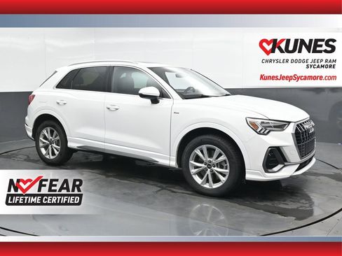 Used 2023 Audi Q3 2.0T Premium image 1