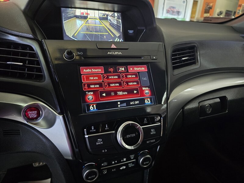 Used 2017 Acura ILX FWD image 24