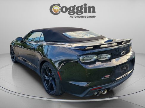 Used 2022 Chevrolet Camaro LT w/ RS Package RWD image 2