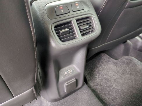 Certified 2023 Buick Envision Avenir image 22