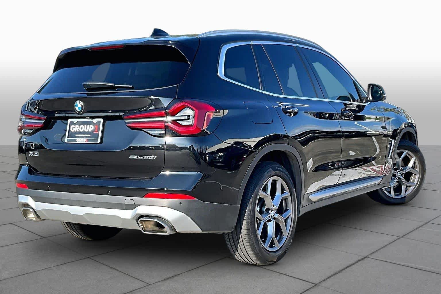 Used 2024 BMW X3 sDrive30i w/ Convenience Package RWD image 12