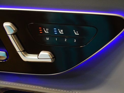 Certified 2024 Mercedes-Benz AMG GT 63 image 31