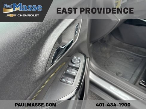 Certified 2025 Chevrolet Trax ACTIV w/ Sunroof Package image 9