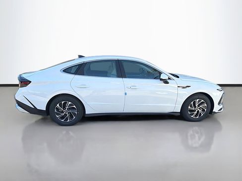 New 2026 Hyundai Sonata Blue image 2
