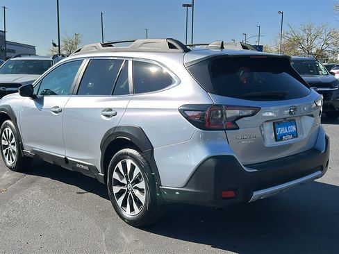 Certified 2025 Subaru Outback Limited AWD/4WD image 8