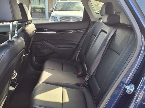 Certified 2024 Kia Seltos EX FWD image 17